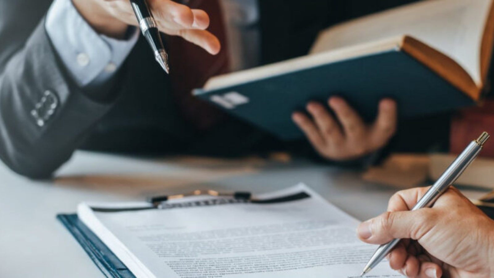 Büroya korporativ hüquq üzrə tərəfdaş qatıldı